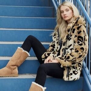 Calvin Klein Faux Fur Leopard Cheetah Animal Print Hooded Coat